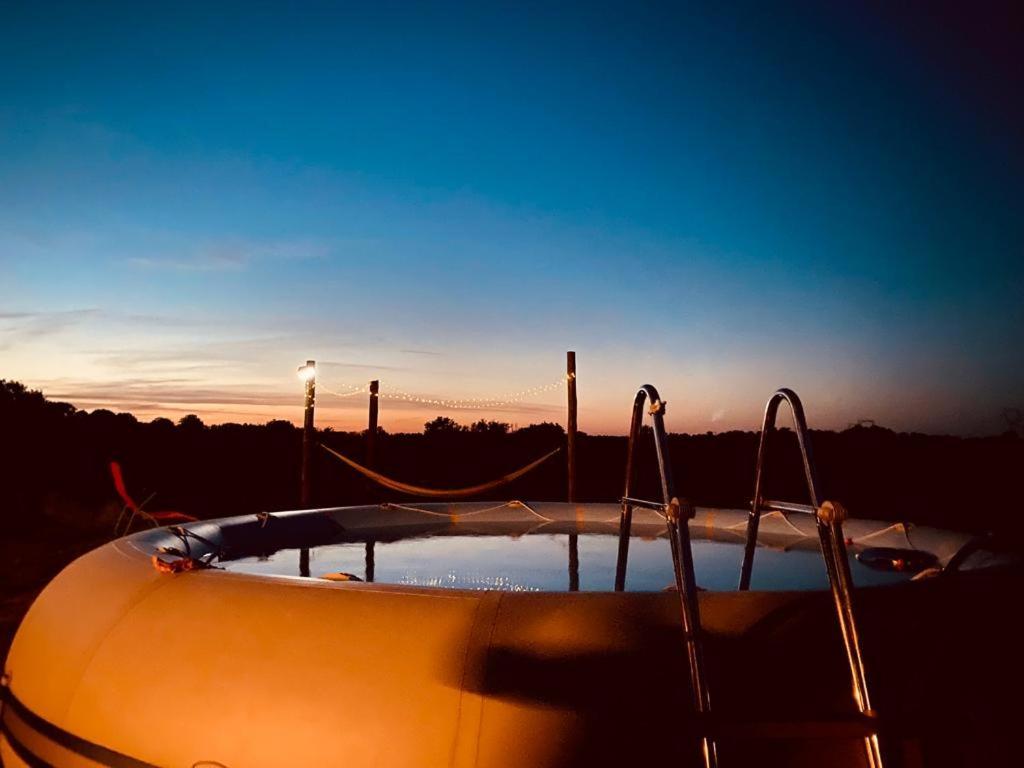 La Bruyere - B & B - Tréban エクステリア 写真